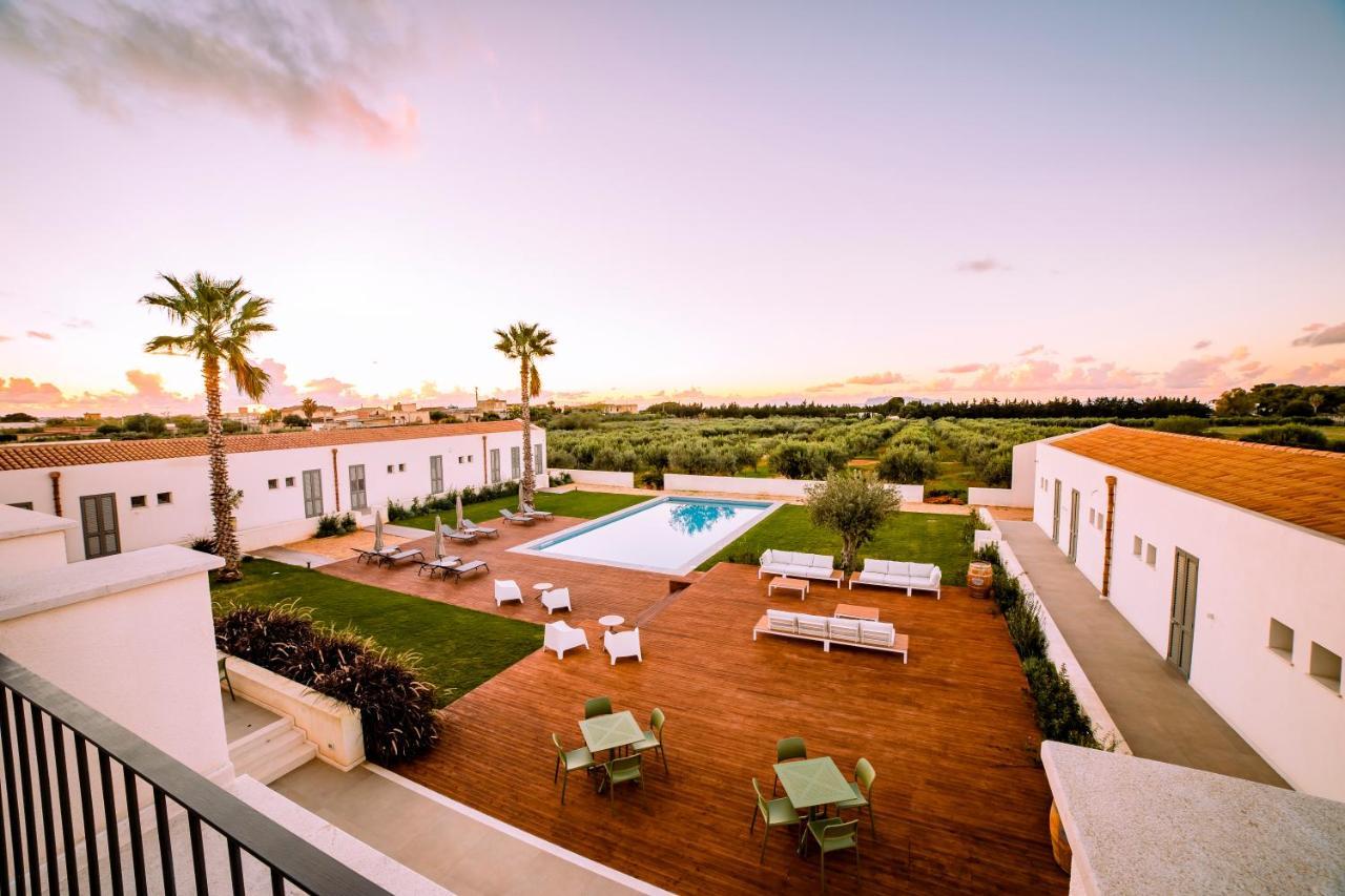 Hotel Baglio Custera